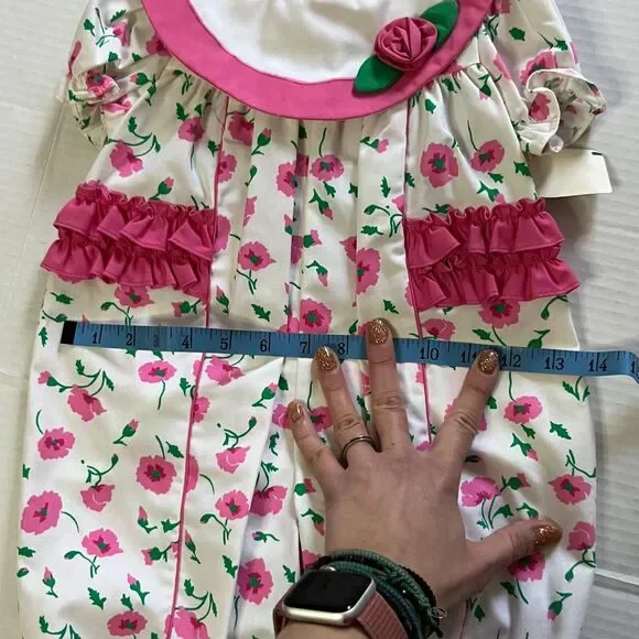 Vintage 80s Baby Pink, White, & Green Floral Collared Romper Size 6-9 Months